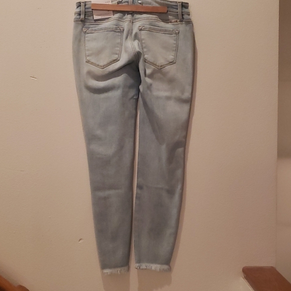 New- Low Rise Distressed Ankle Skinny Jean - Picture 7 of 11